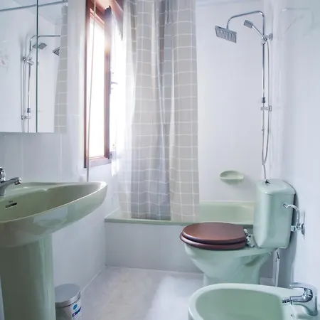 Casa Hortensias Llanes